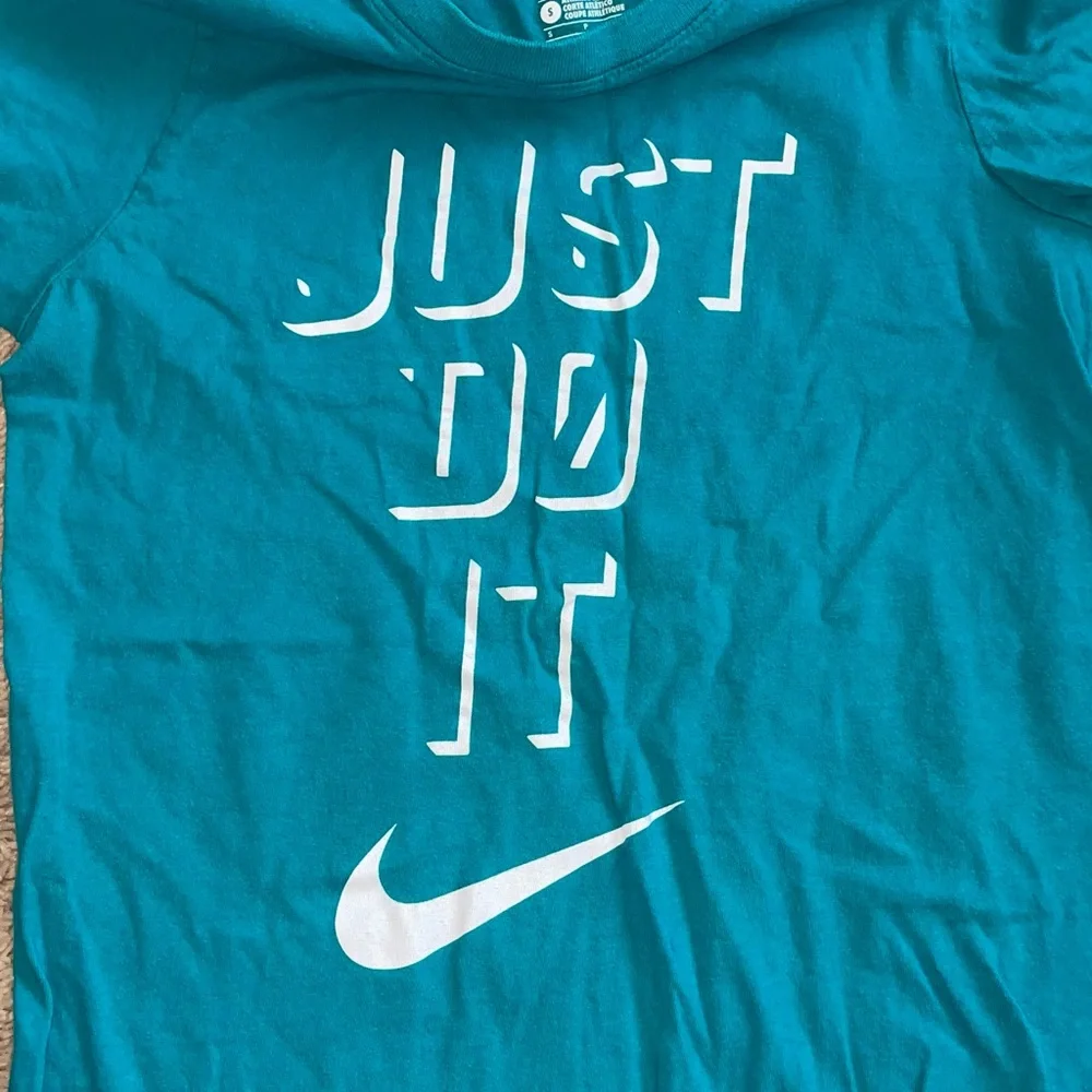 Big boys short and long sleeves tops size 8 excellent condition 22 pieces - Picture 7 of 16